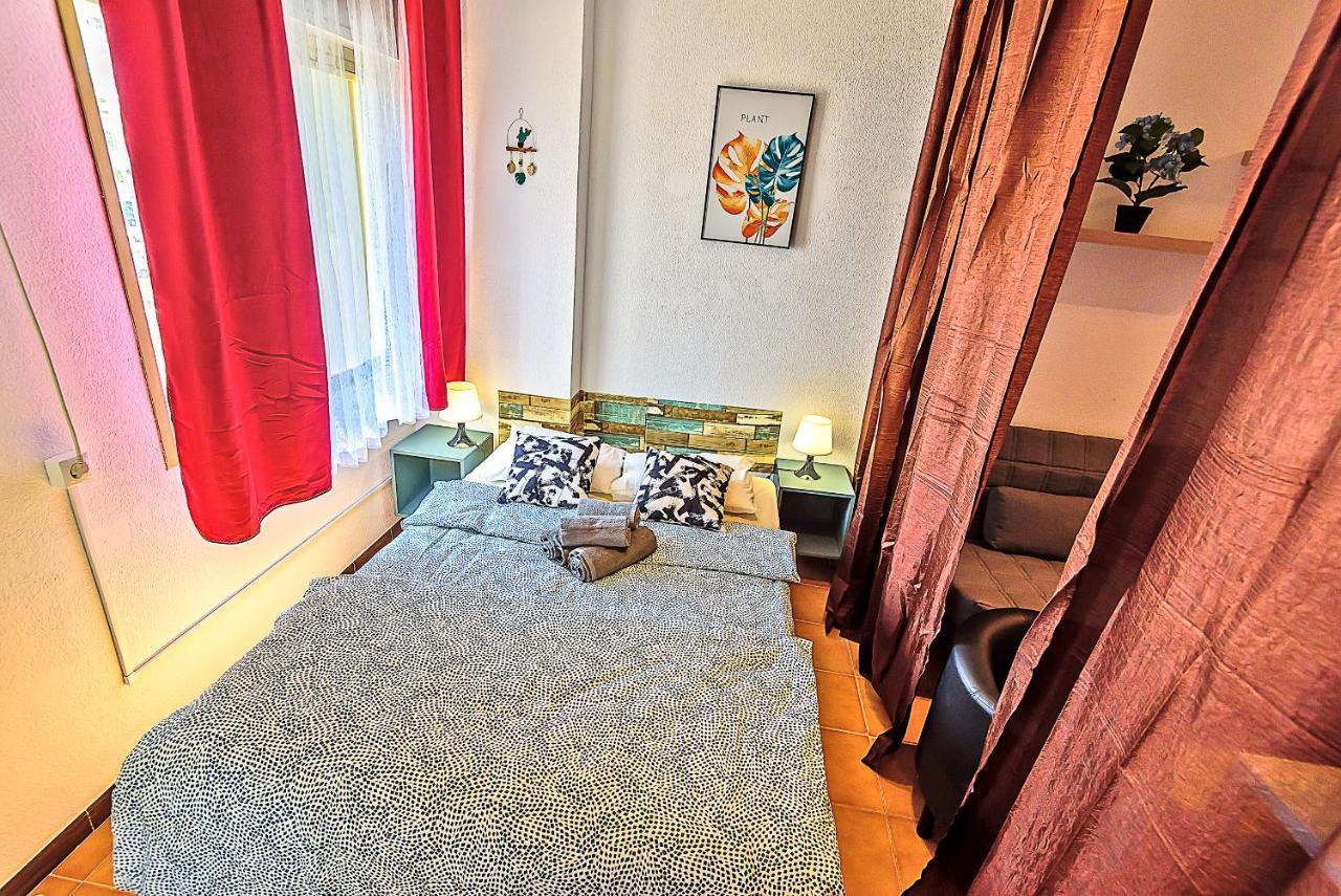 Ocean View Beach Apartment With Pool & Balconies إل بويرتو دي سانتا ماريا المظهر الخارجي الصورة